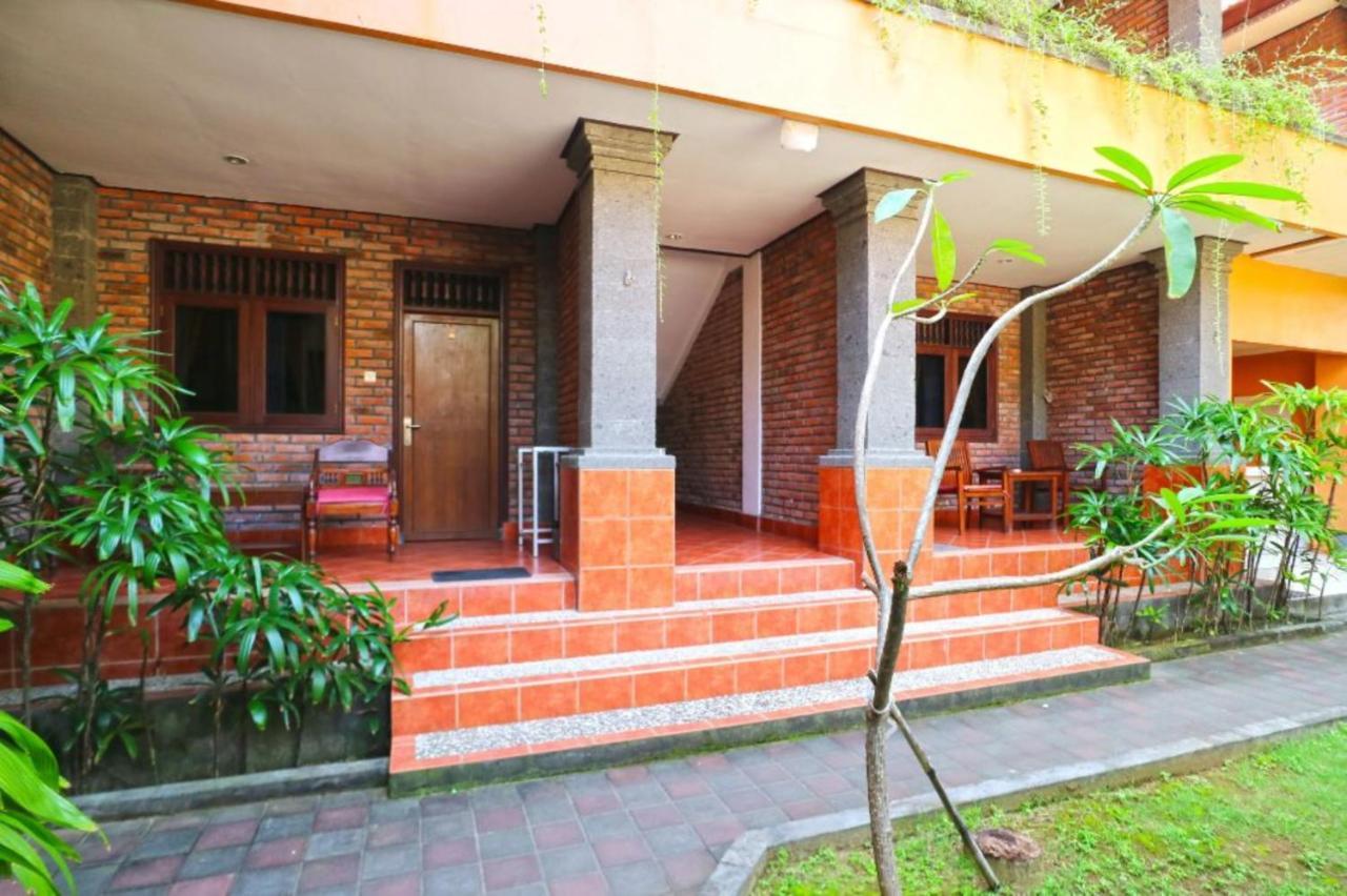 Kedin'S Inn Denpasar  Luaran gambar