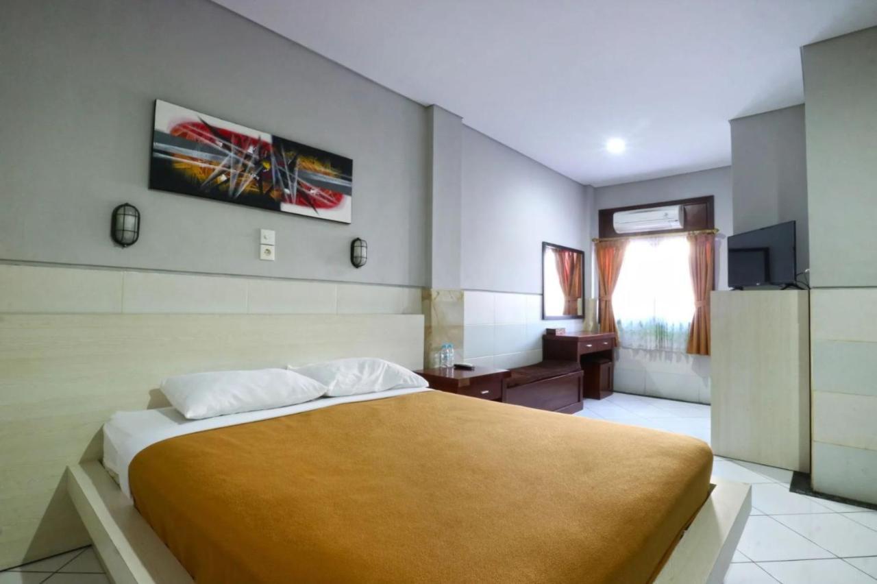 Kedin'S Inn Denpasar  Luaran gambar