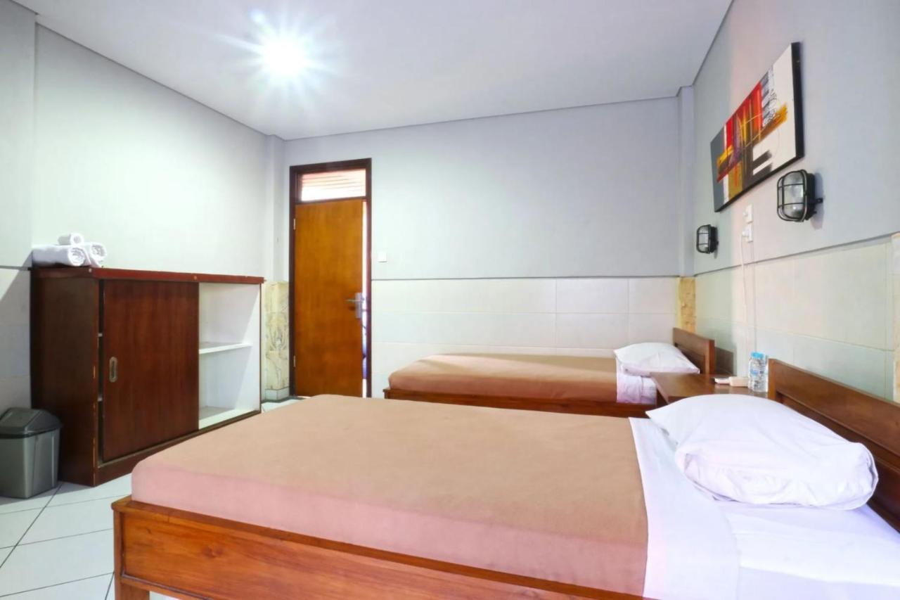 Kedin'S Inn Denpasar  Luaran gambar