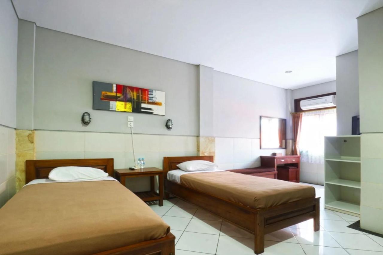 Kedin'S Inn Denpasar  Luaran gambar
